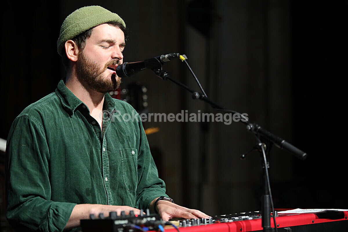 FOLK N BLUES-601 - FOLK and BLUES SEPT 2022