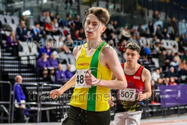 AgeInd25SAT-919039 - Track Male