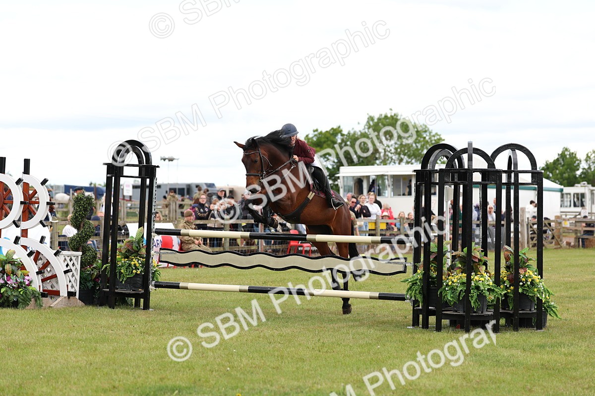 SBM_13779 - Class 206 - Senior Newcomers - 1.10m Open