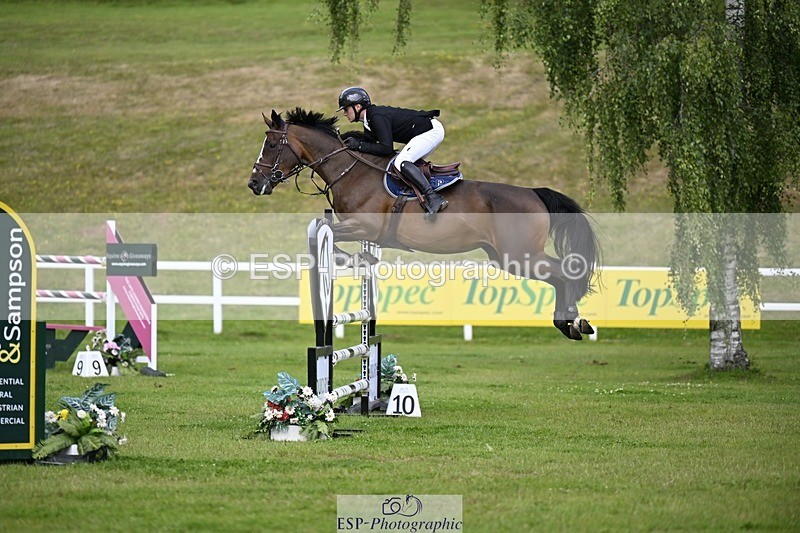 240711-114149-26708 - Cls 117 HOYS Grade C Quali 1.35m