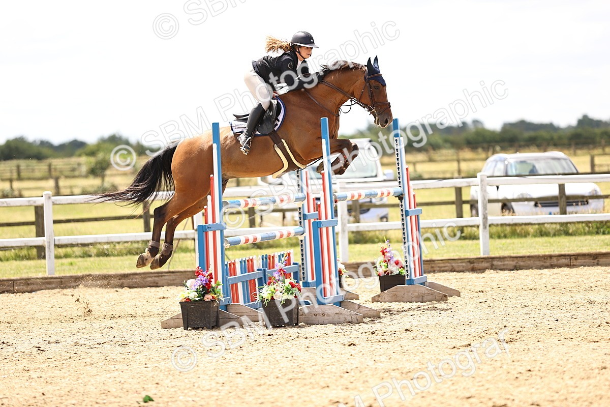 SBM_003765 - Class 22 - Senior Foxhunter 1.20m