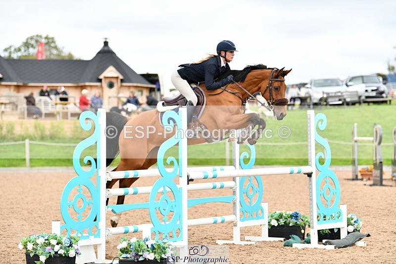 240915A-122518-09883 - Cls 27 Snr 1.05m & 1.10m GP