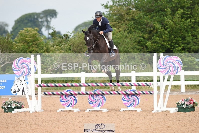 230628A-102712-00083 - Cls 1 British Novice & 90cm Open