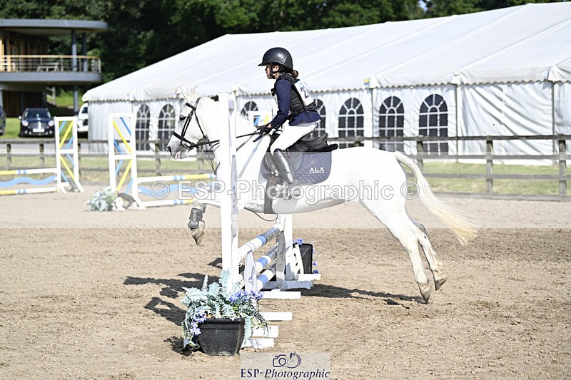 240823X-100812-15075 - 60cm R2 9.30 to 11.00