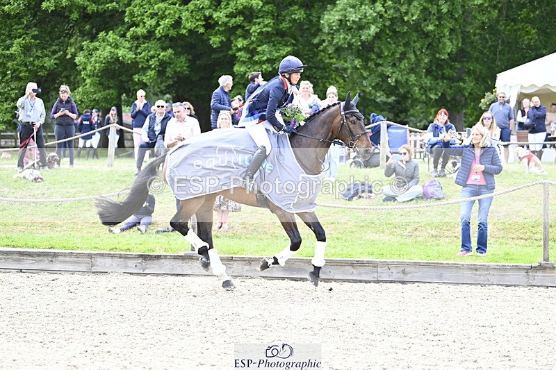 250525A-161554-18602 - Presentations Section C CCI 2 Star Long