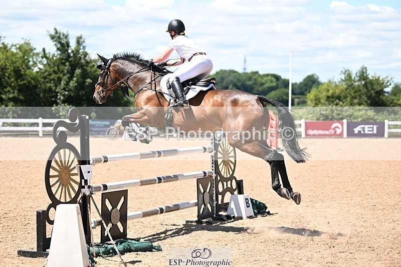 250709-131627-00790 - Cls 4 Snr Newcomers & Snr 1.10m