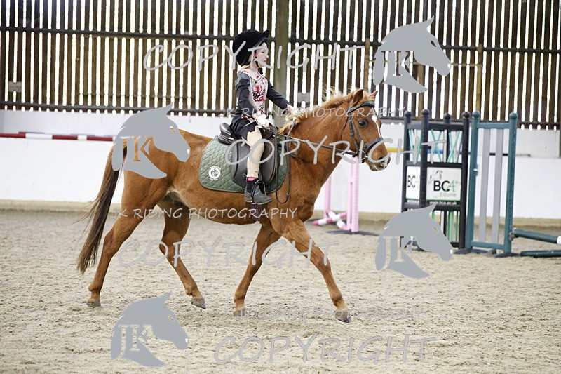 _T0A0825 - Class 1 Cross poles