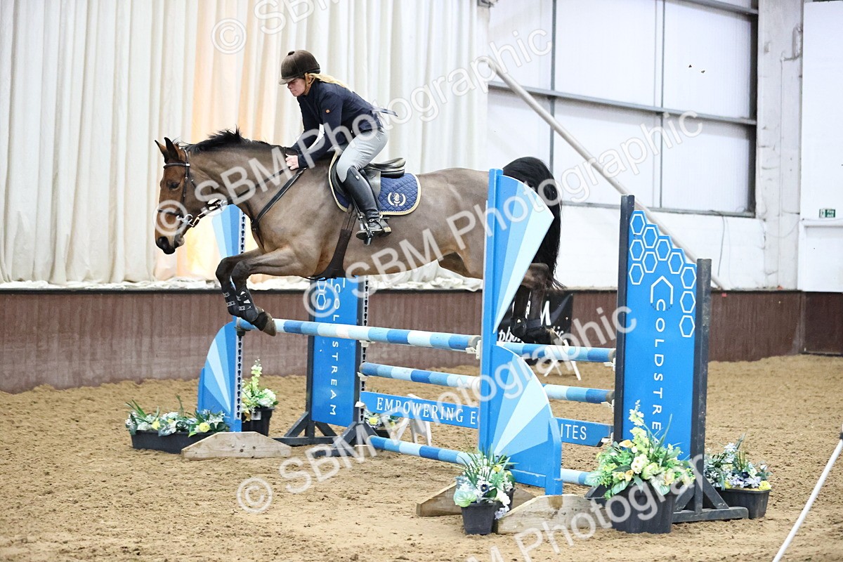 SBM_005584 - Class 17 - Senior Newcomers 1.10m
