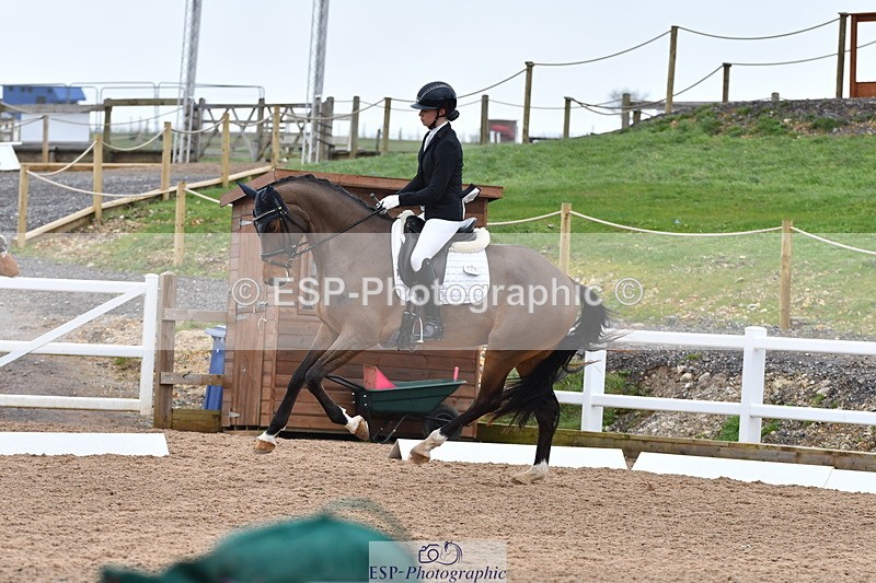 240121A-110513-00535 - Cls 5 Novice 37A