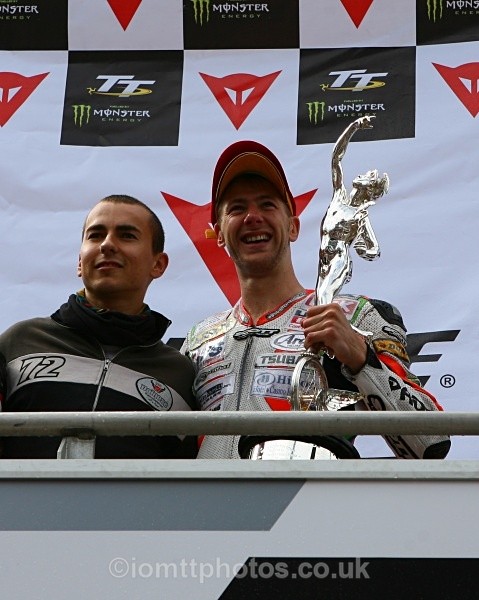  - Senior Race - TT 2010