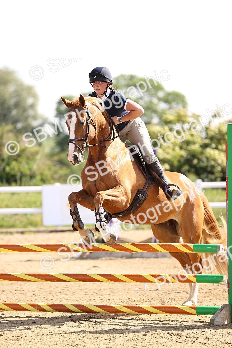 SBM_003499 - Class 8 - Clear Round