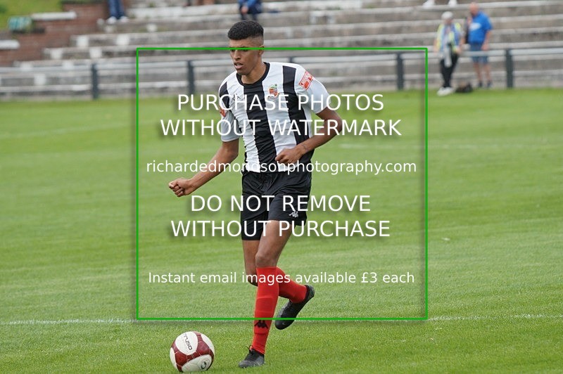 DSC06872 - Kendal Town v Glossop North End