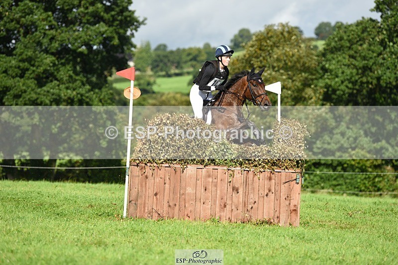 230820X-095830-1063 - BE90 XC 09.40 to Rider 151 at 11.44