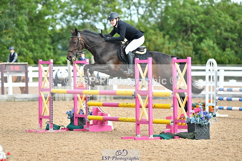 230813A-093619-11109 - Cls 39 A&B British Novice & 90cm Open