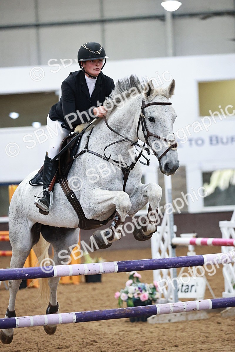 SBM_001542 - Class 4 - Senior Newcomers 1.10m