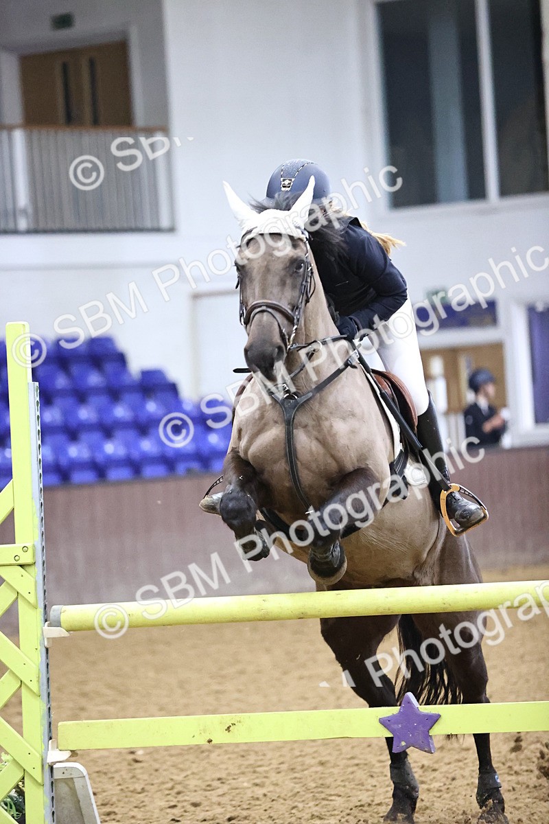 SBM_010305 - Class 12 - Blue Chip Pony Newcomers 1m Open both to Inc The Pony Restricted Rider Qualifier