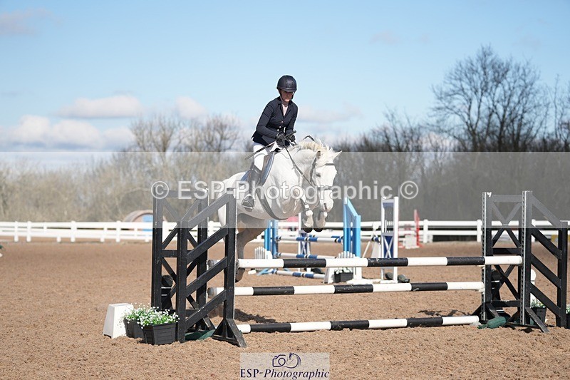 250316-105312-05977 - Cls 21 British Novice and 90cm