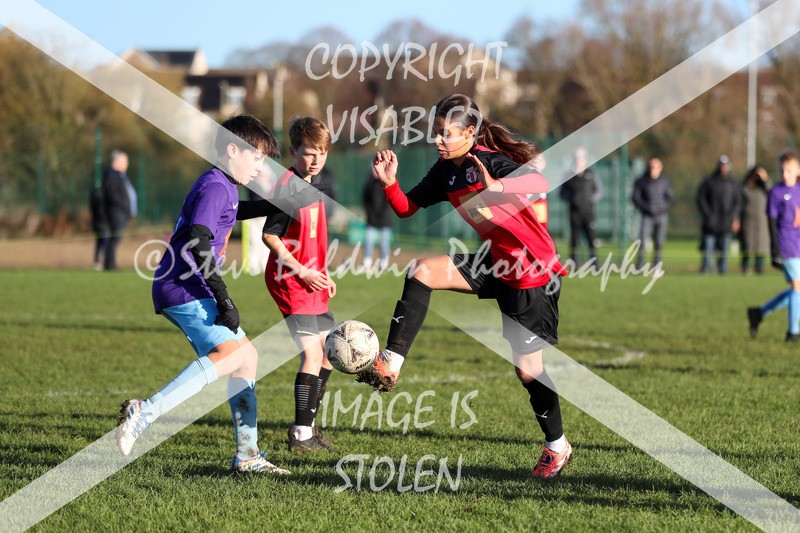 1DX20096 - 2025-11-23 FC Abbey Meads U13 Purple V Highworth Town Junior FC U13 T