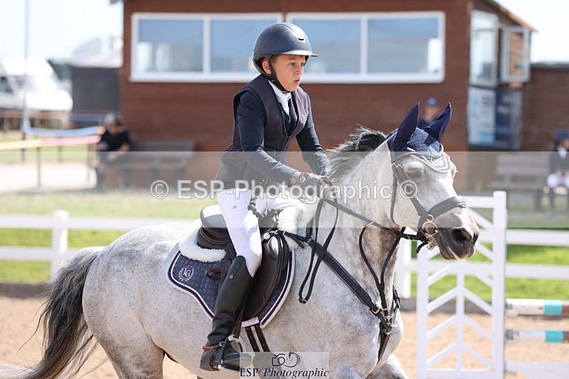 240629A-112654-04541 - Cls 17 Discovery and 90cm Open