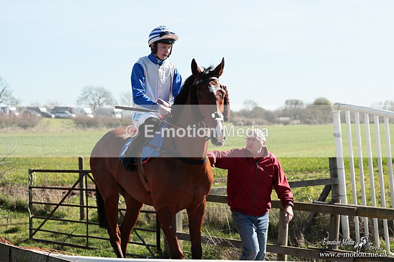PtP 210326 37 - VWH Cirencester Races 21/03/26