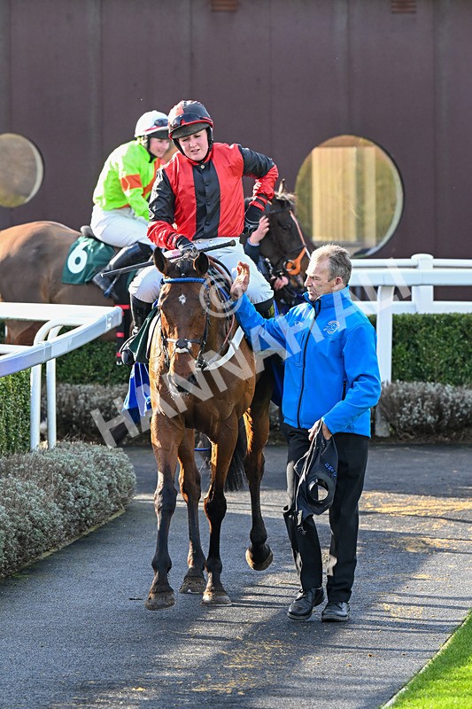 270224-Race 1-Could Be Trouble-3020 - Race 1