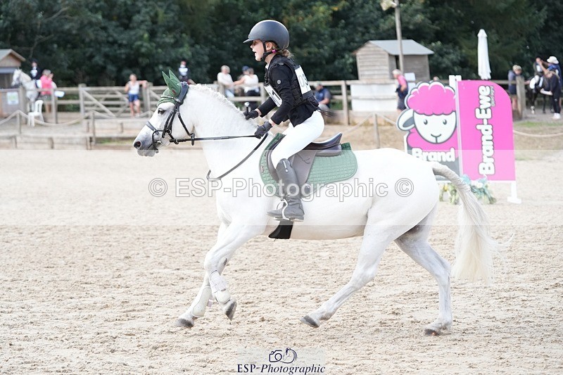 250821A-104857-14159 - WC Round 2 10.00 to 11.00