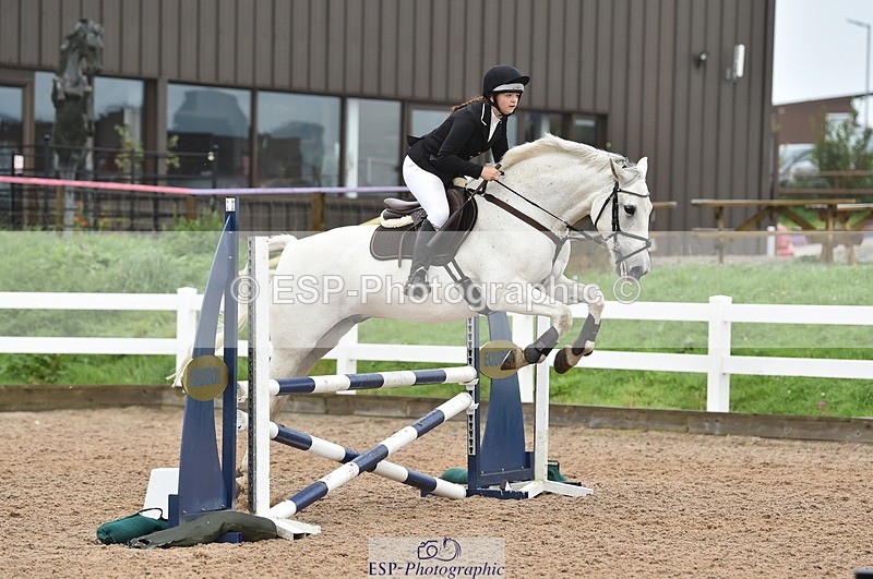 220829A-171552-00391 - 80cm Classes 5a 5b & 6