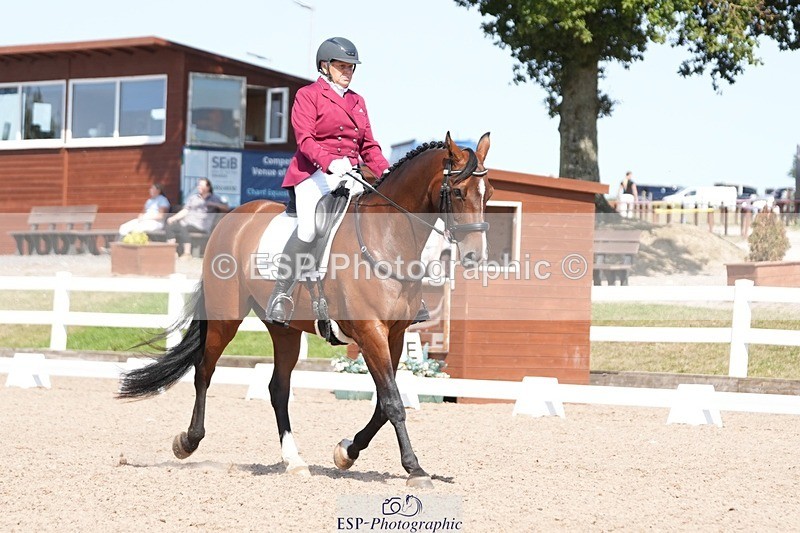 250817-150035-10796 - 200-Lyn.CockerillTwo.Minus.One