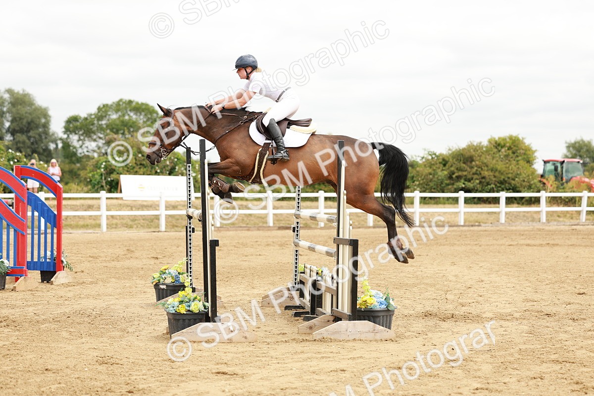 SBM_017754 - Class 21 - Senior Newcomers Championship 2d Rd