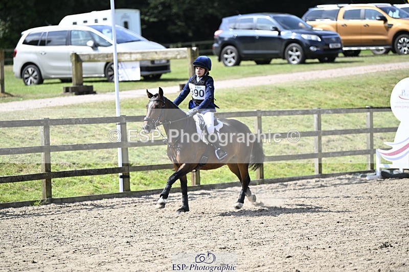 240823X-120339-16347 - 60cm R2 11.00 to 12.30