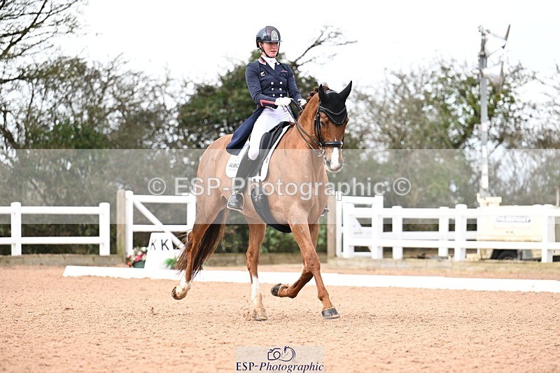 260213-124410-01827 - 062-Sarah.Wilkinson