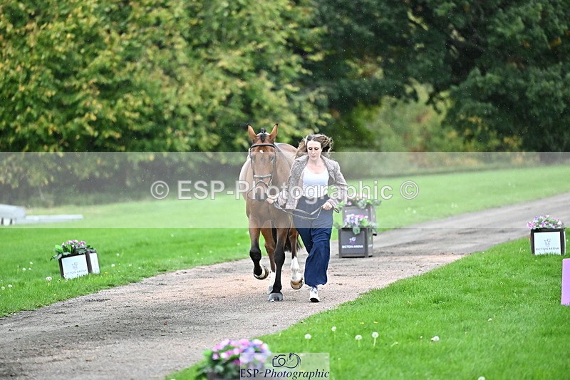 251022A-160814-00710 - A-010-Claire.Stallard-Penoyre