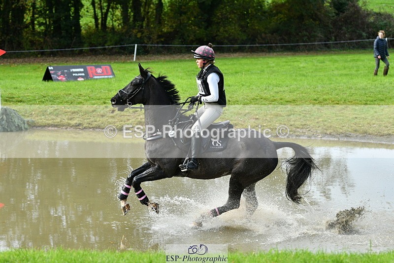 251025A-112014-18745 - E-393-Saskia.Rioux