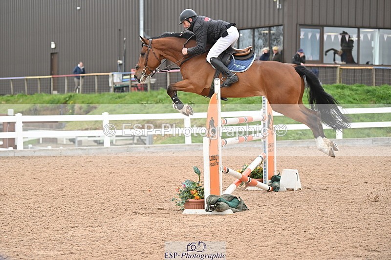 240406A-155354-04271 - Cls 17 National 1.30m Open