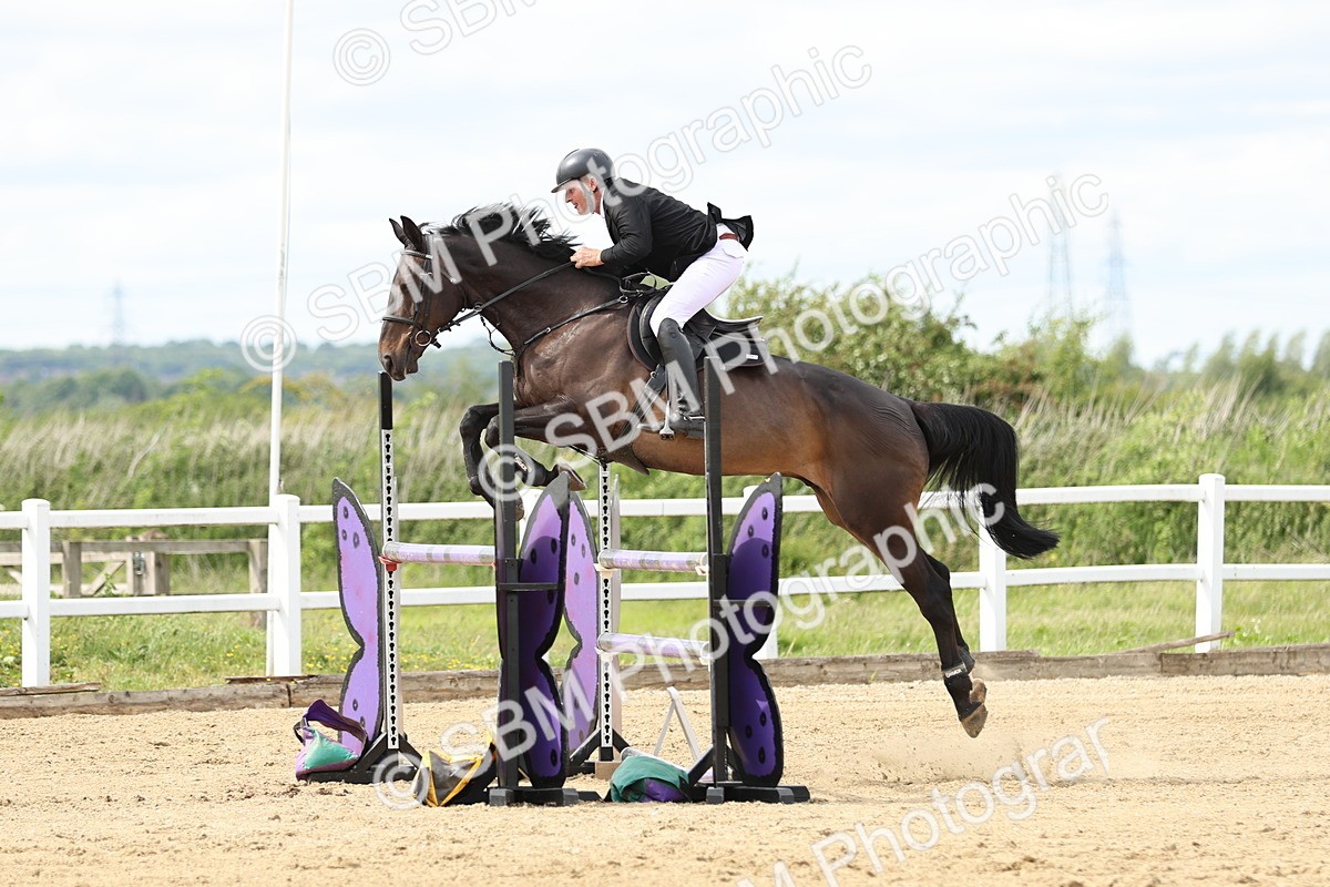SBM_001432 - Class 5 - Senior Foxhunter - 1.20m