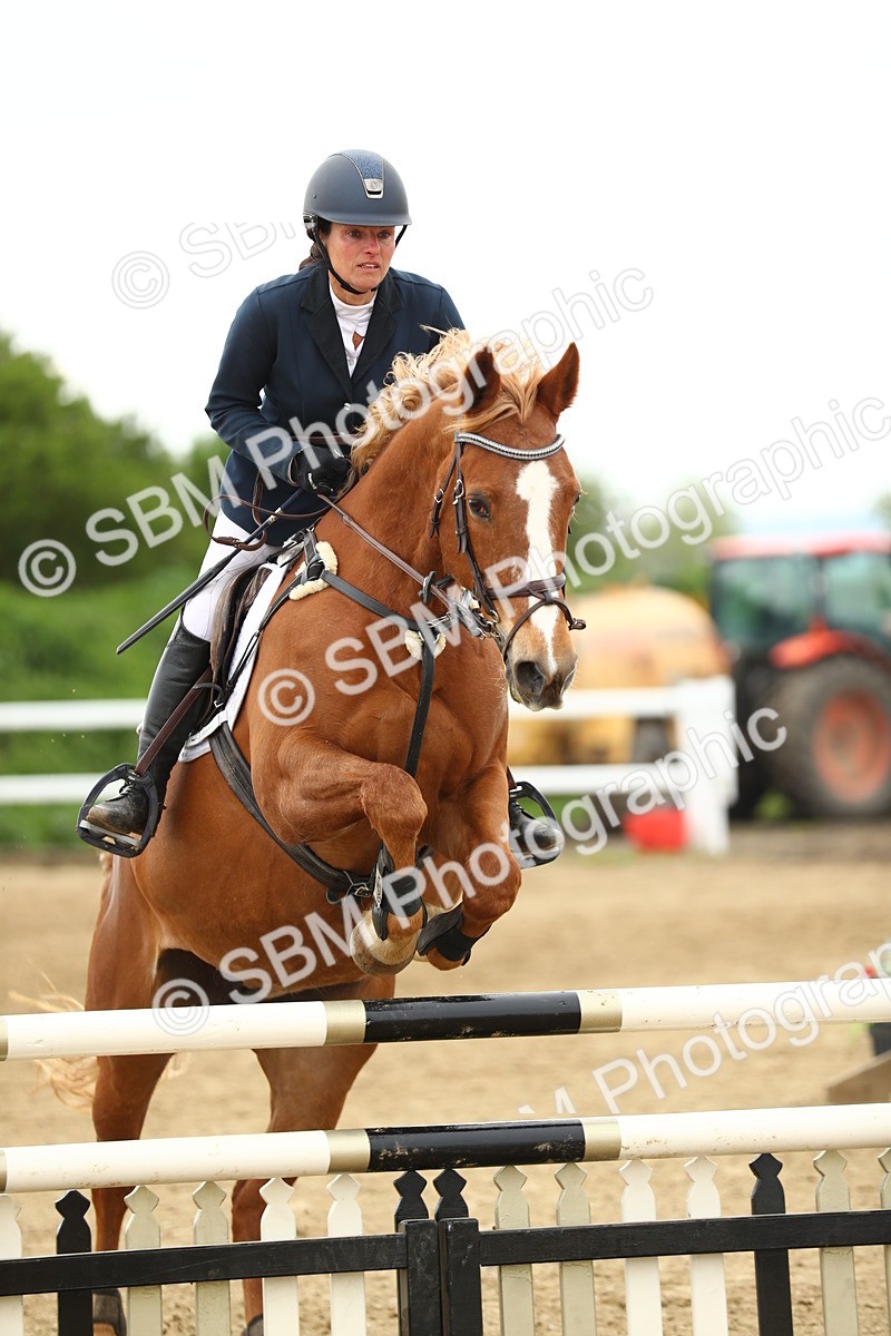 SBM_000410 - Class 2 - Senior British Novice 90cm