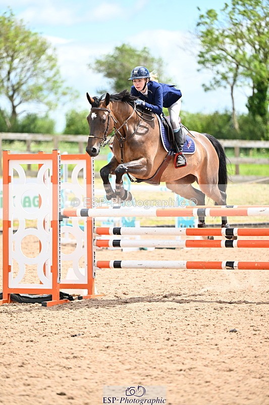 240608A-131532-02510 - Cls 4 Snr Newcomers and 1.10m Open