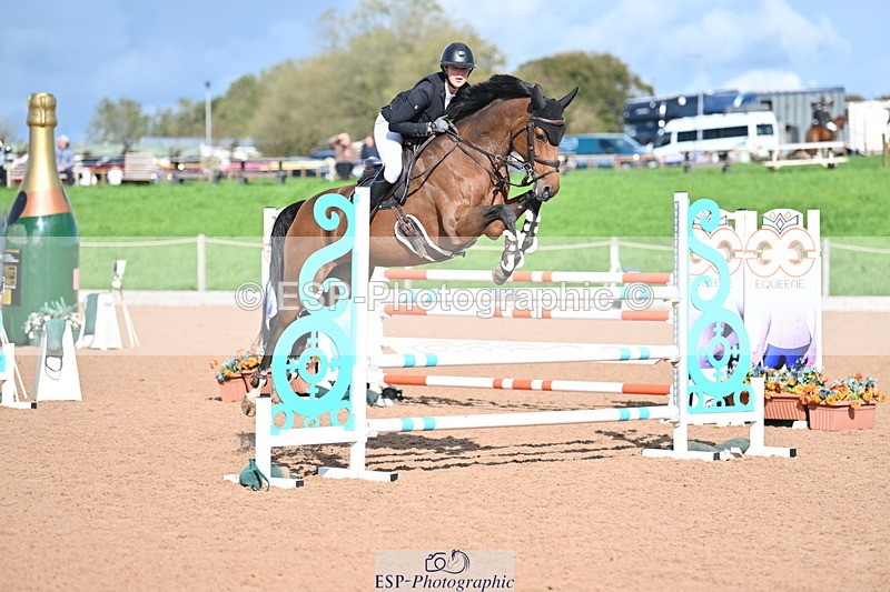 231014A-123733-04616 - Cls 19 1.15m Members Cup