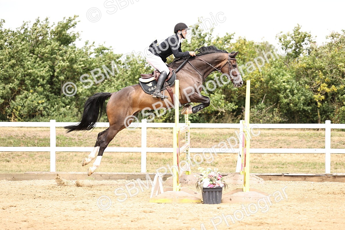 SBM_010598 - Class 9 - Senior Foxhunter - 1.20m Open