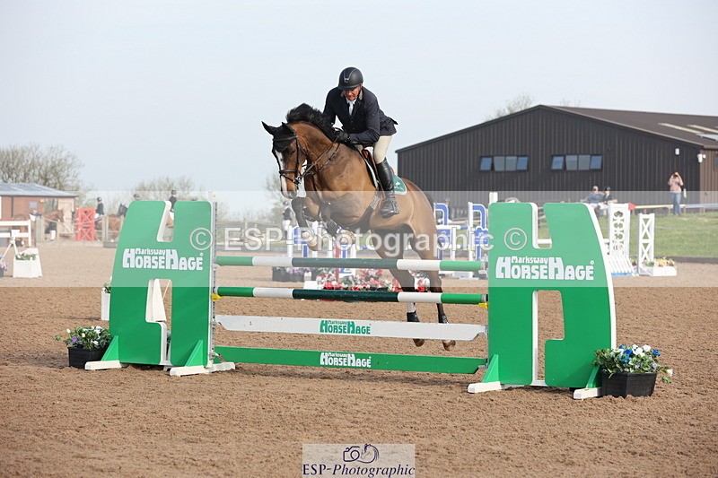 240511A-083738-10681 - Cls 32 Foxhunter