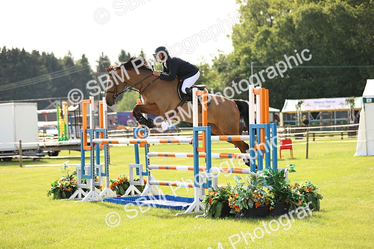 SBM_01359 - Class 200 - Martin Grant Homes Welcome Stakes 1.25m Open
