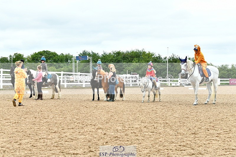 230804A-103710-01968 - Musical Ride