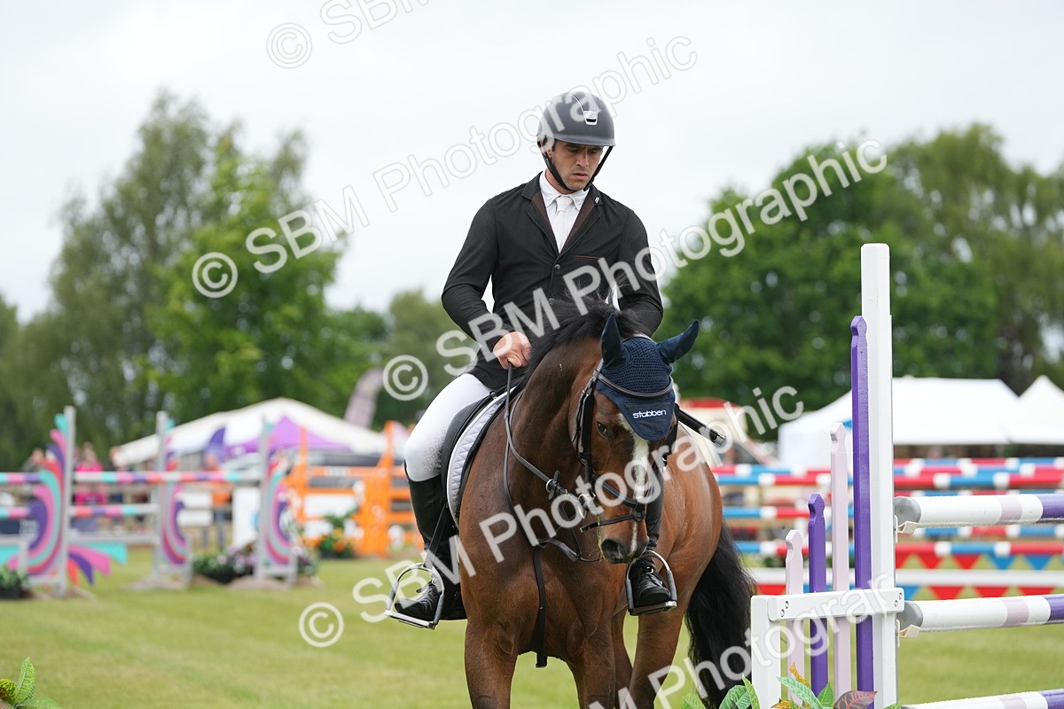 SBM_03258 - Class 201 - British Horse Feeds Speedi Beet Horse of the Year Show Grade  C
