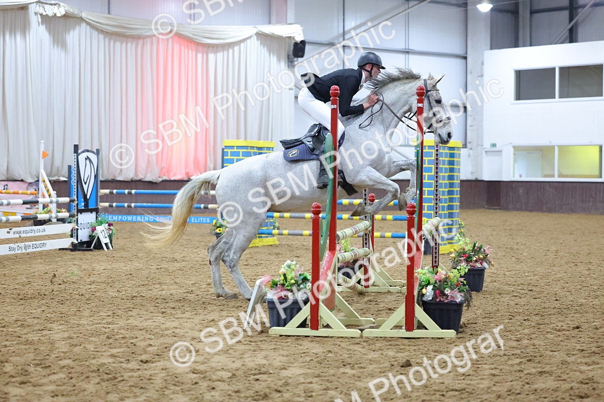 SBM_007399 - Class 19 - Equissage Pulse Senior British Novice/ 90cm Open - First Round (0.90m)