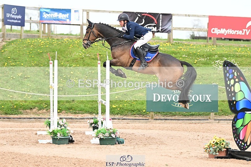 250425-172332-10907 - Cls 6 - 2 Star Medium Tour