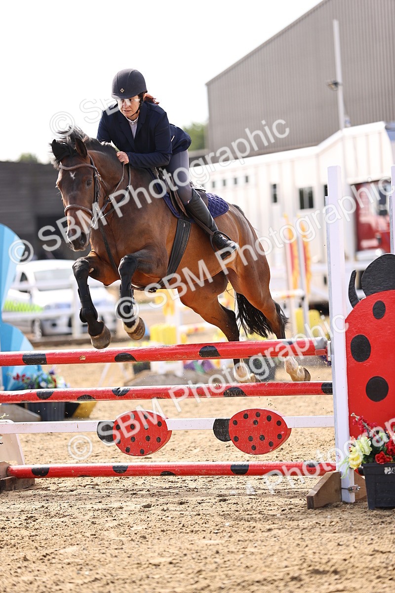 SBM_009280 - Class 7 - Senior Discovery - 1.00m Open