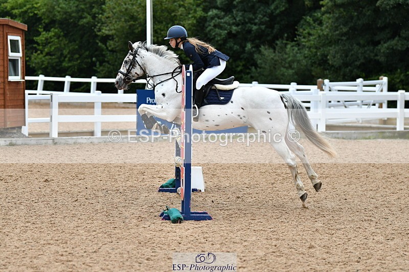 230819A-120716-00446 - Cls 25 Pony Newcomers & 1m Open