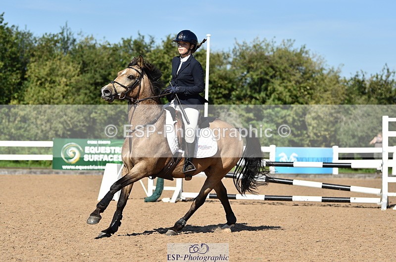 230903A-105050-04049 - Cls 18 Pony Brit Novice & 80cm Open