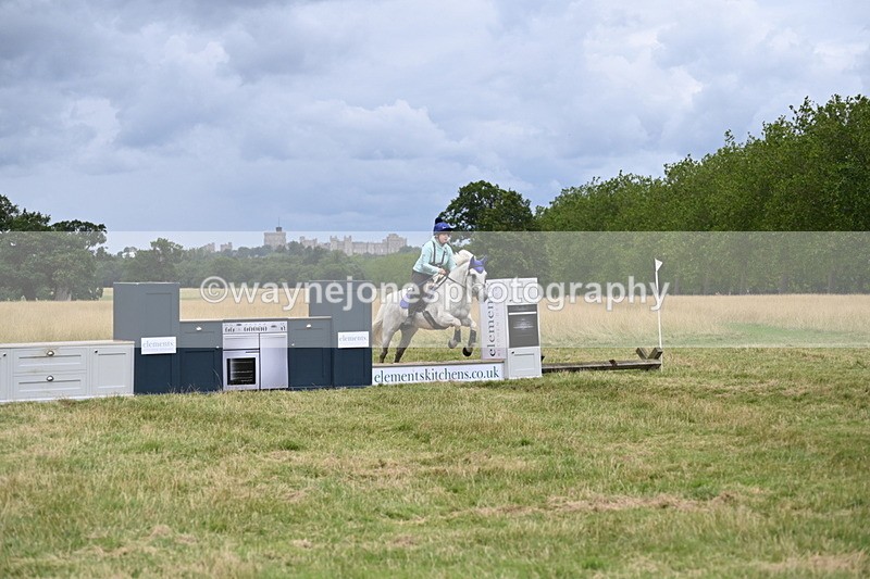 WJ6_4594 - Time at Jump 13:04 to 13:34