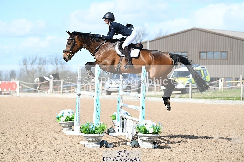 250328-121859-00932 - Cls 3 Snr Foxhunter